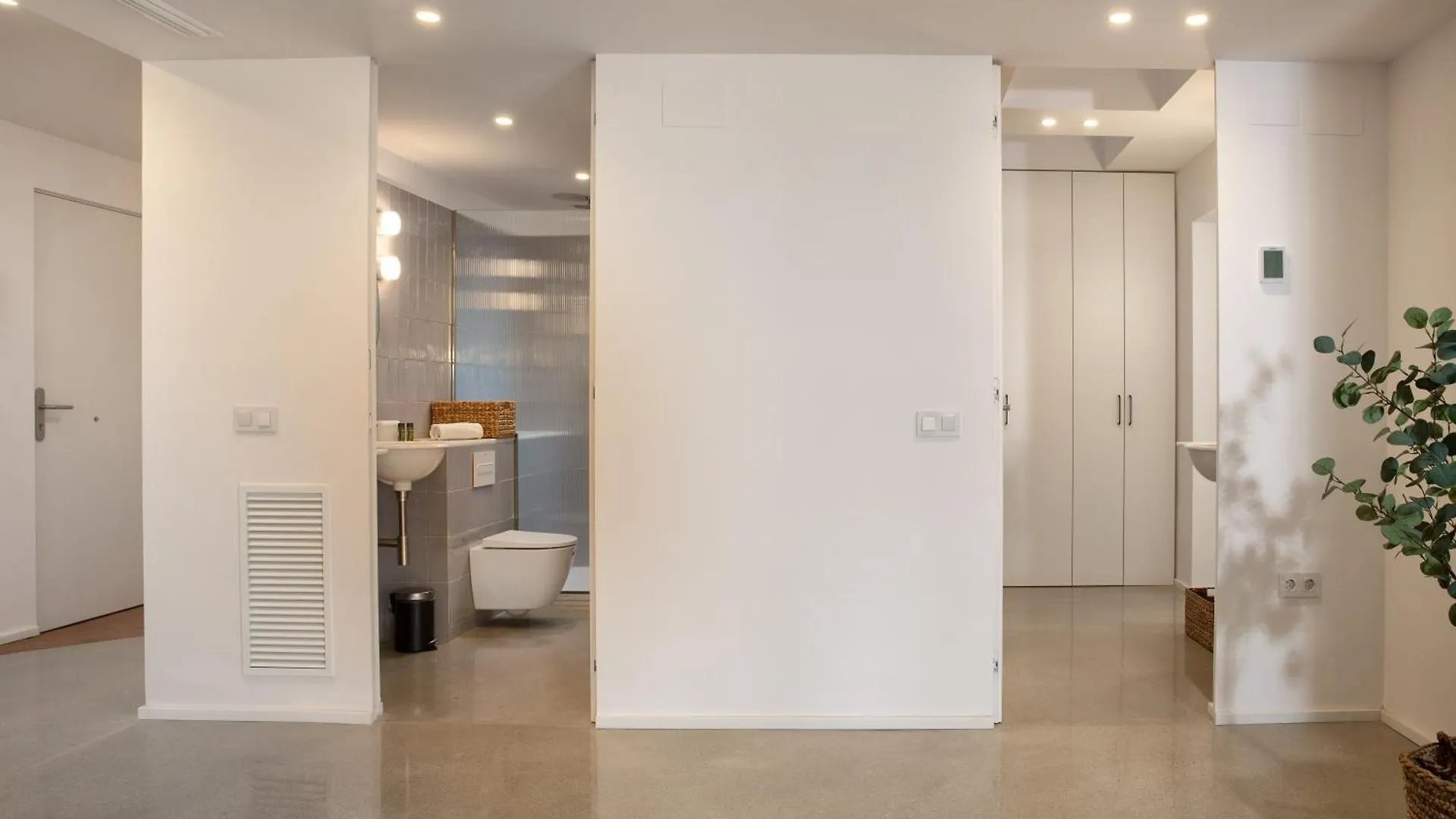 Flateli Lorenzana 35 B Girona Apartman